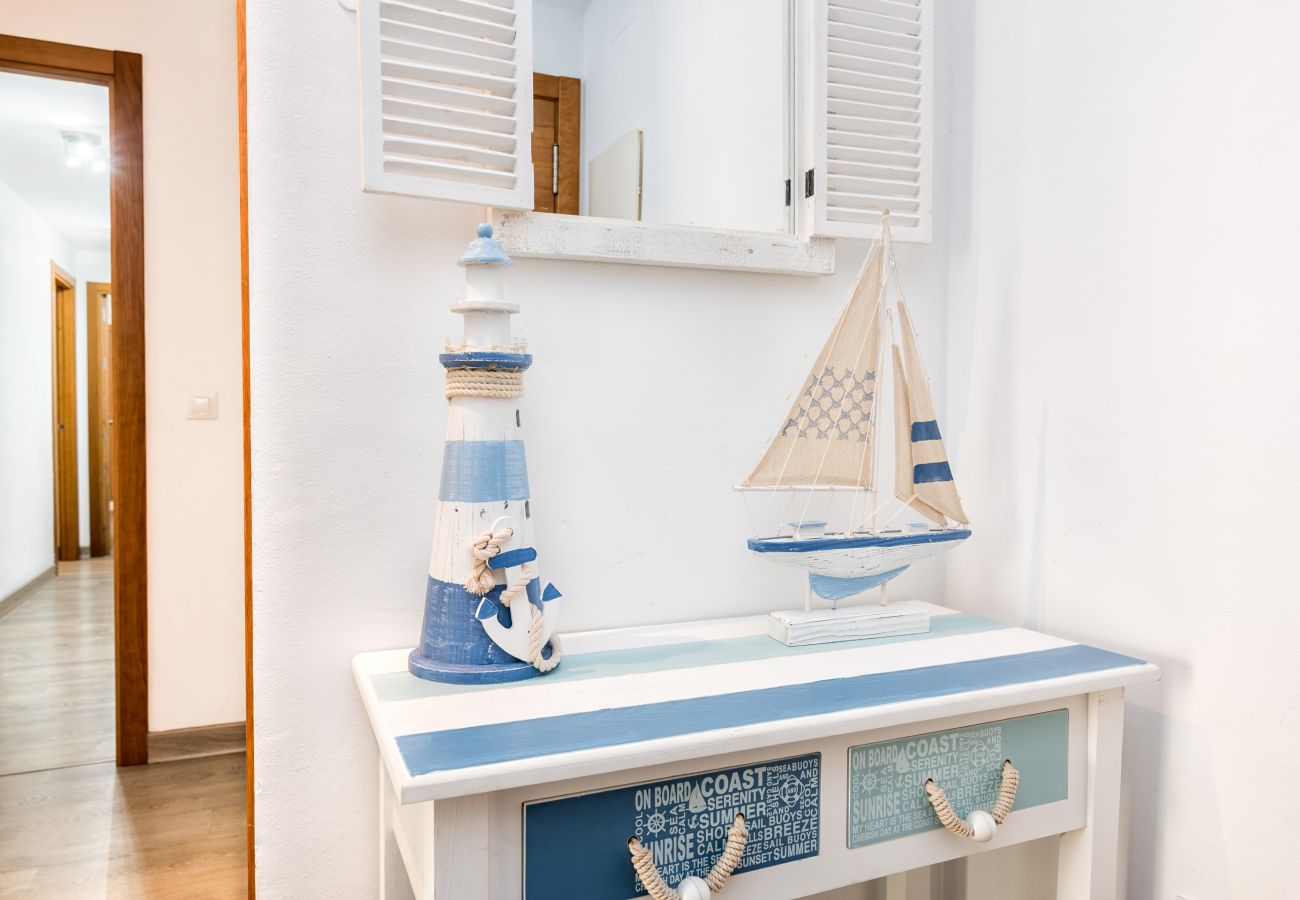 Appartement à Rincón de la Victoria - DÉTENDEZ-VOUS PRÈS DE LA MER, PISCINE, WIFI A / C.