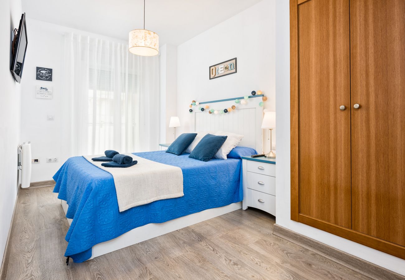 Appartement à Rincón de la Victoria - DÉTENDEZ-VOUS PRÈS DE LA MER, PISCINE, WIFI A / C.