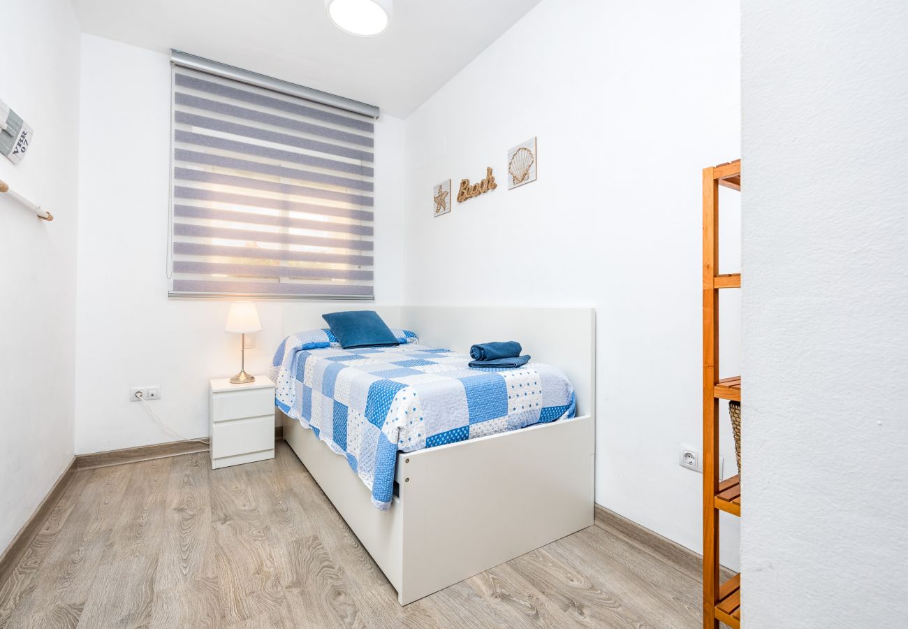 Appartement à Rincón de la Victoria - DÉTENDEZ-VOUS PRÈS DE LA MER, PISCINE, WIFI A / C.