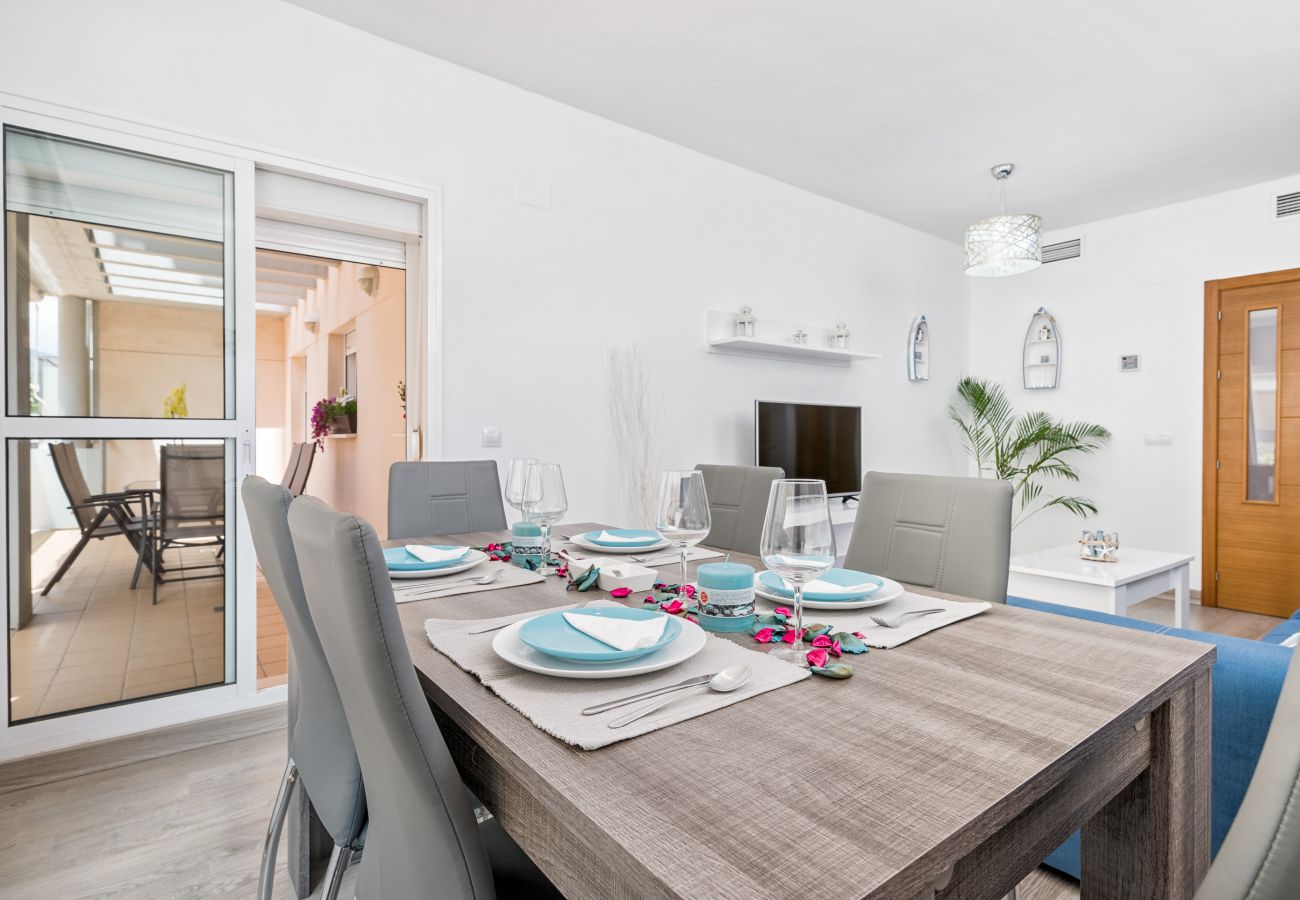 Appartement à Rincón de la Victoria - DÉTENDEZ-VOUS PRÈS DE LA MER, PISCINE, WIFI A / C.