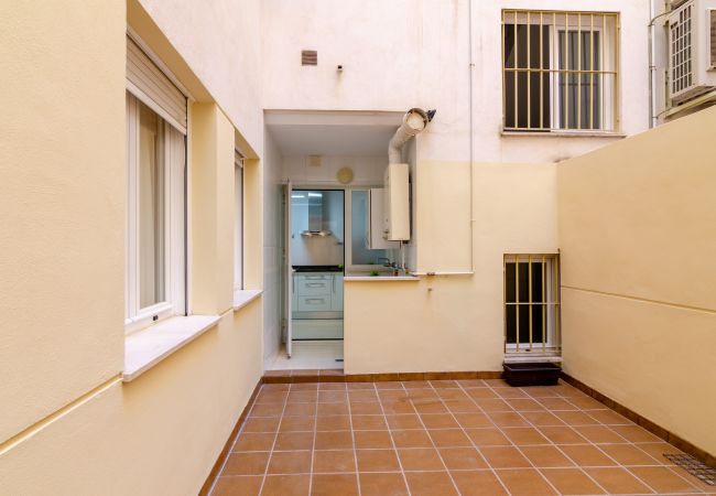 Appartement à Málaga - WintowinRentals Teatinos, Málaga, Metro & Parking. Appartement à Málaga - WintowinRentals Teatinos, Málaga, Metro & Parking.