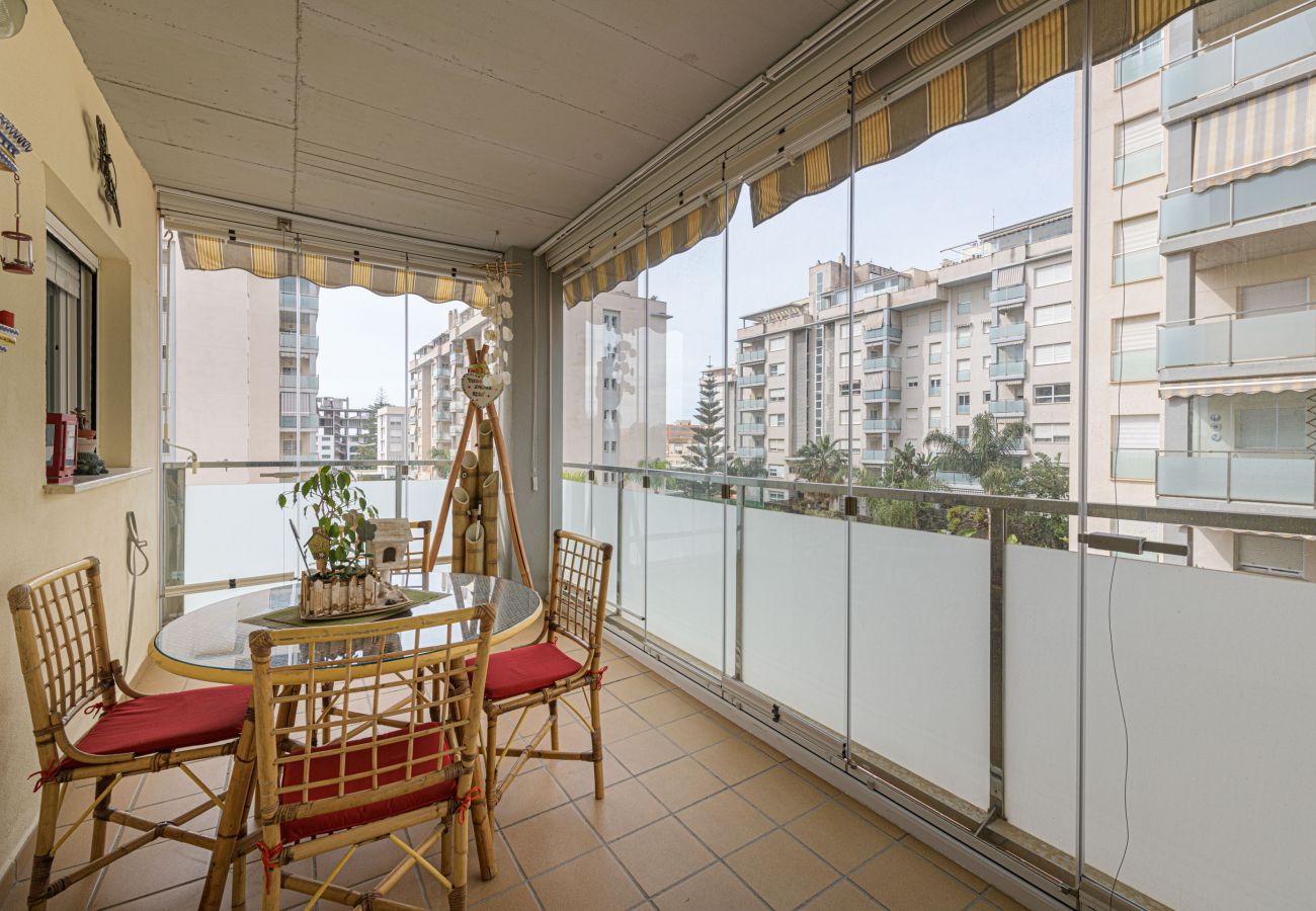 Appartement à Rincón de la Victoria - WintowinRentals 2º Ligne de Plage, Parking, Piscine