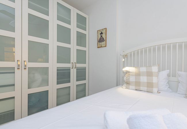 Appartement à Málaga - WintowinRentals Grand appartement, central et silencieux. Appartement à Málaga - WintowinRentals Grand appartement, central et silencieux.