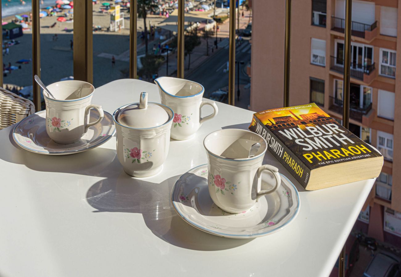 Appartement à Fuengirola - WintowinRentals très bien situé et vue sur la mer.