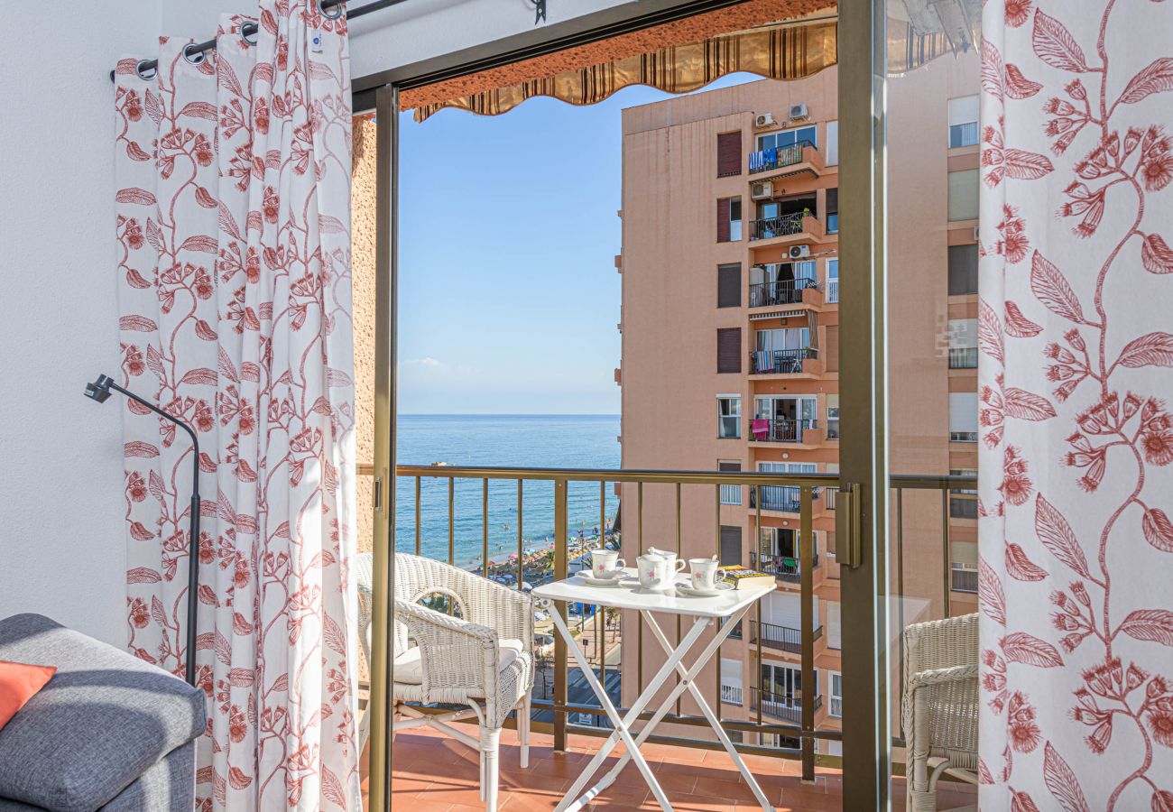 Appartement à Fuengirola - WintowinRentals très bien situé et vue sur la mer.