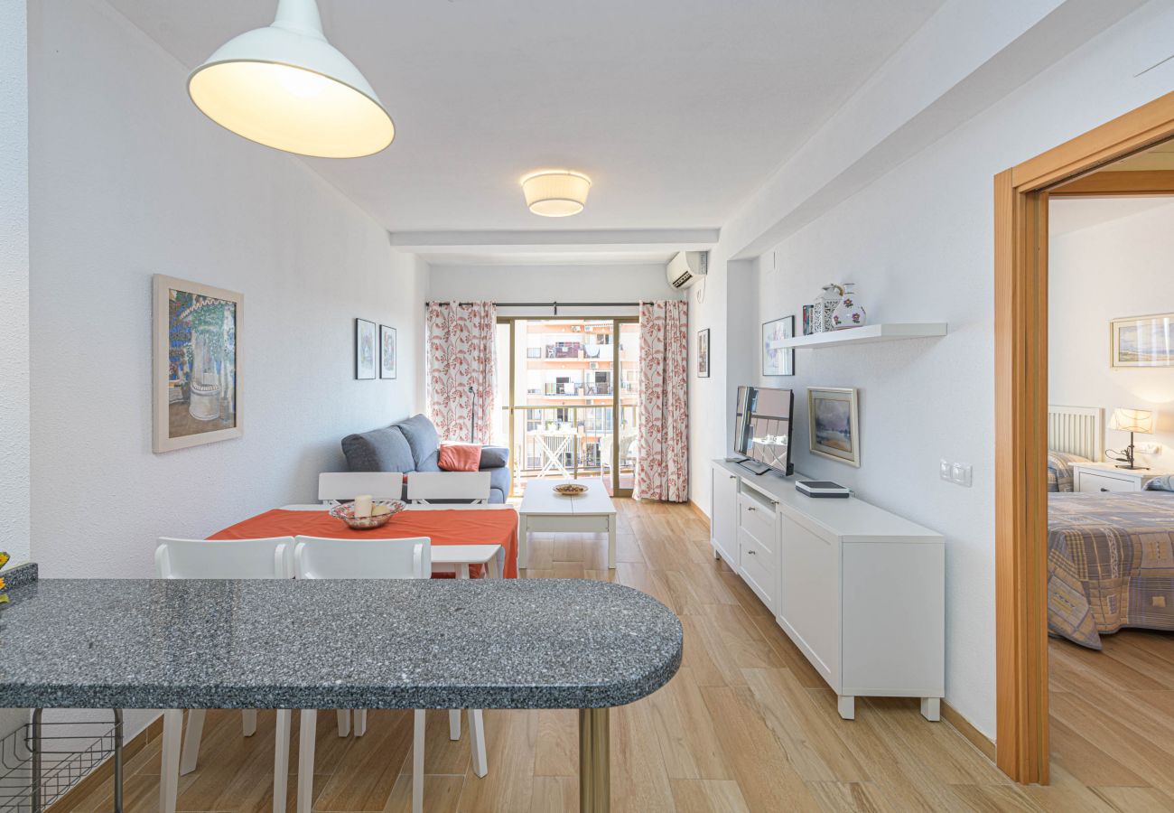 Appartement à Fuengirola - WintowinRentals très bien situé et vue sur la mer.