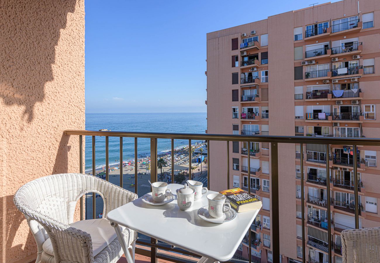 Appartement à Fuengirola - WintowinRentals très bien situé et vue sur la mer.
