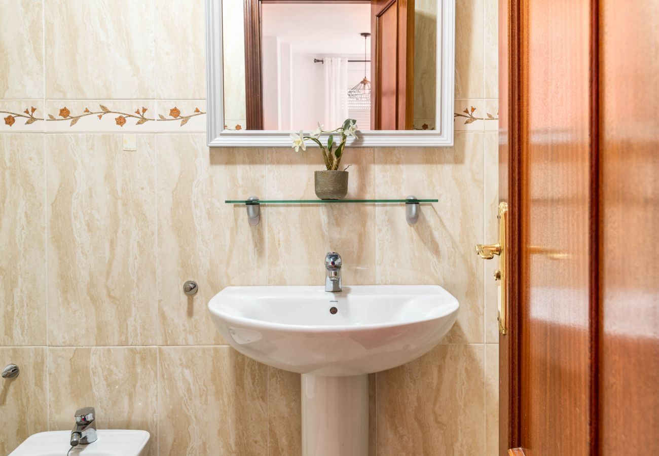 Appartement à Malaga -  WintoWinRentals - La Estancia PARKING GRATUIT.