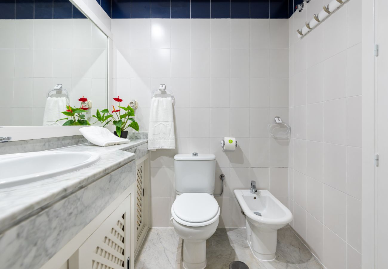 Appartement à Benalmádena - WintowinRentals Appartement de luxe au milieu de Puerto Marina.