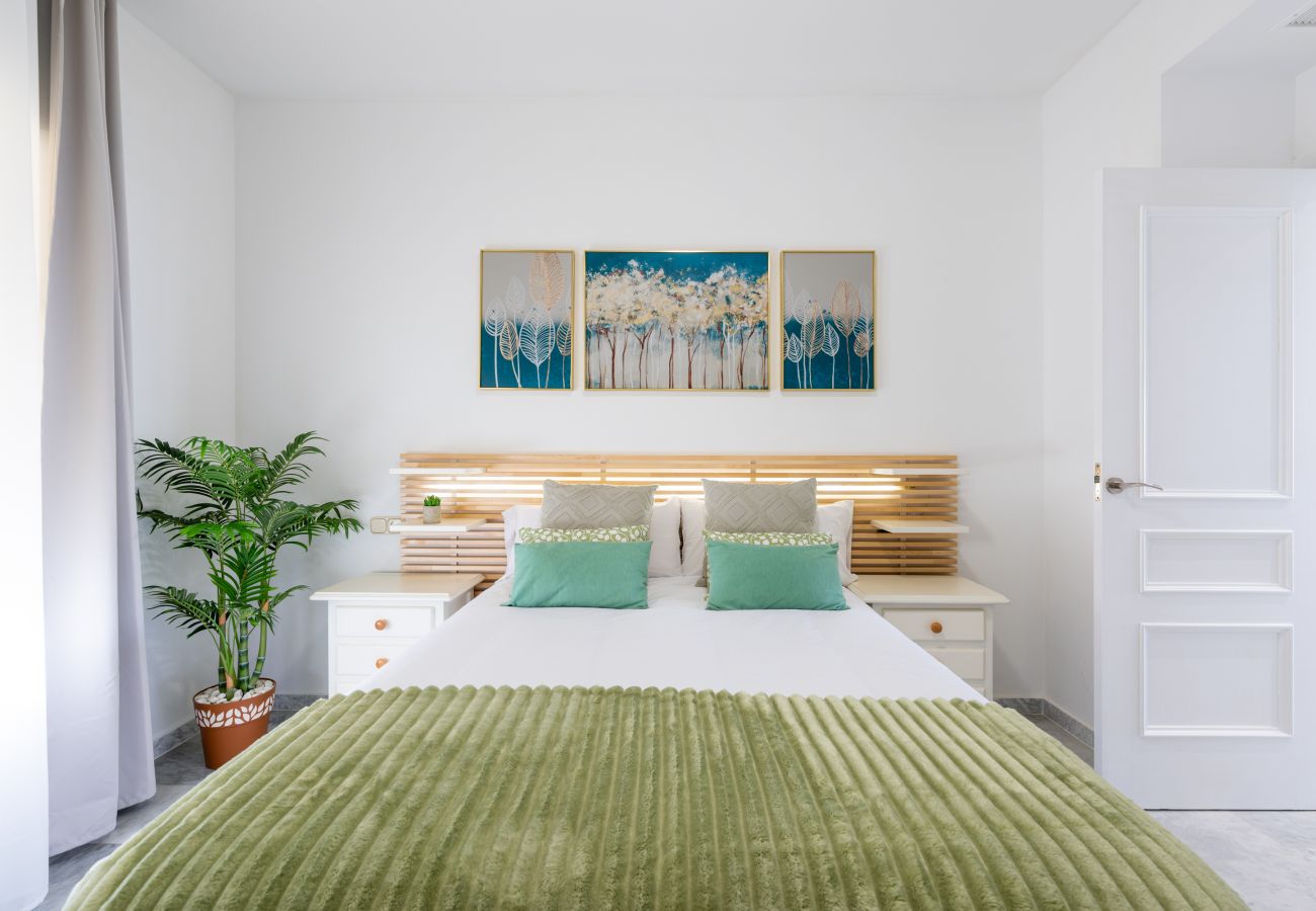 Appartement à Benalmádena - WintowinRentals Appartement de luxe au milieu de Puerto Marina.