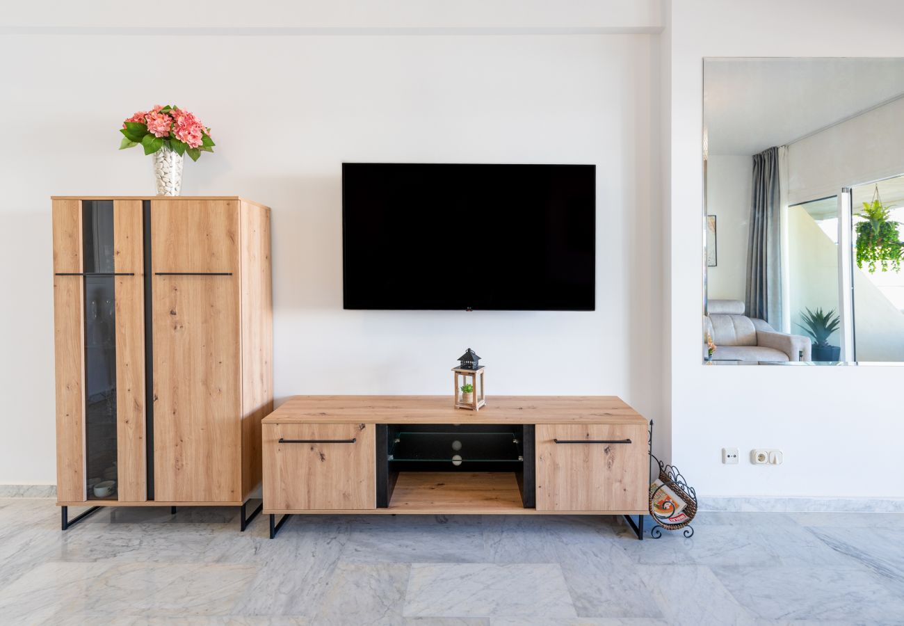 Appartement à Benalmádena - WintowinRentals Appartement de luxe au milieu de Puerto Marina.