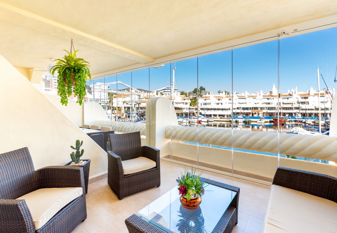Appartement à Benalmádena - WintowinRentals Appartement de luxe au milieu de Puerto Marina.