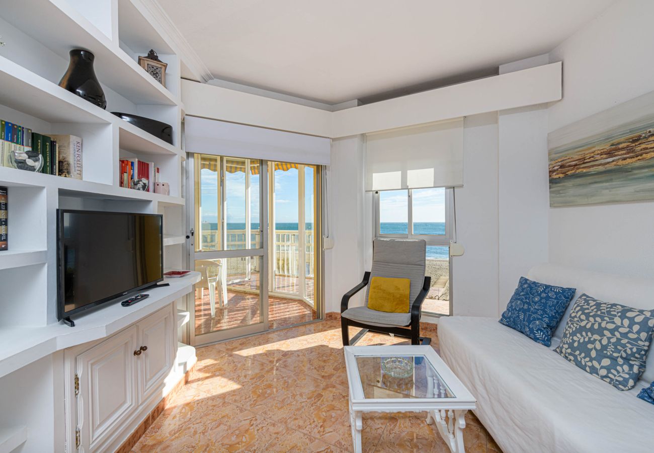 Appartement à Fuengirola - Great Location and Frontal Sea View Fuengirola