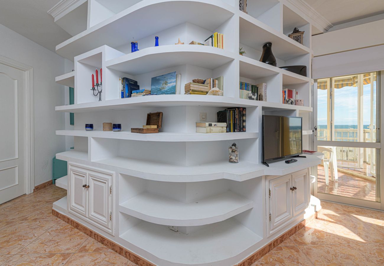 Appartement à Fuengirola - Great Location and Frontal Sea View Fuengirola