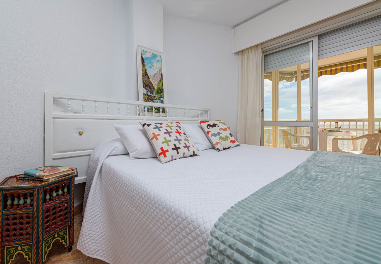 Appartement à Fuengirola - Great Location and Frontal Sea View Fuengirola