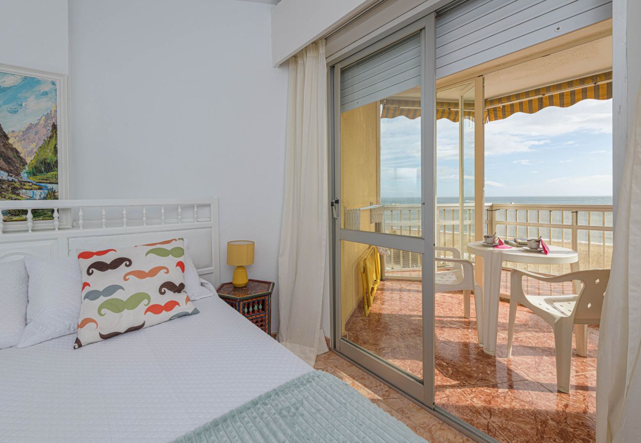 Appartement à Fuengirola - Great Location and Frontal Sea View Fuengirola