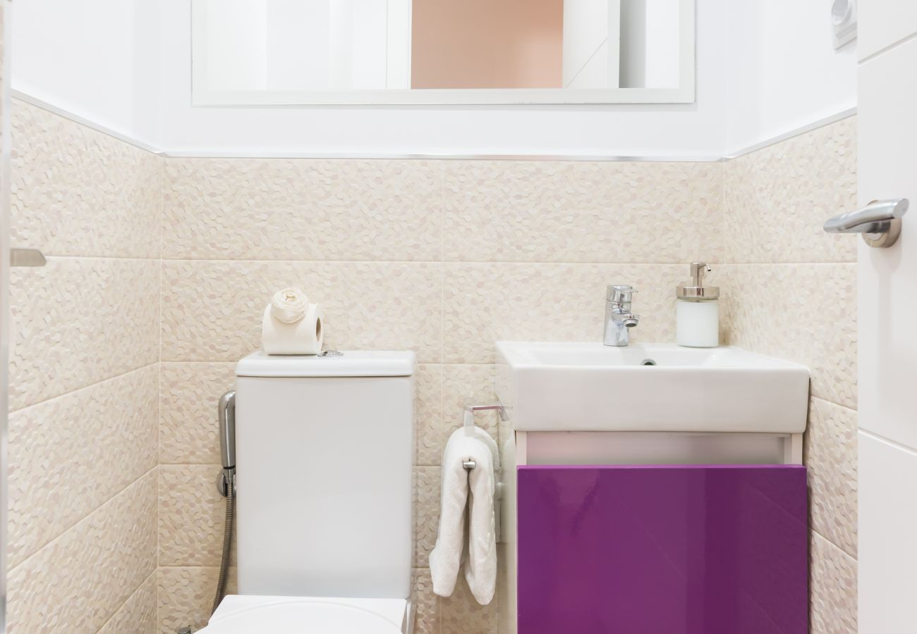 Appartement à Malaga - WintowinRentals Appartement moderne, entièrement équipé et bien desservi à Málaga