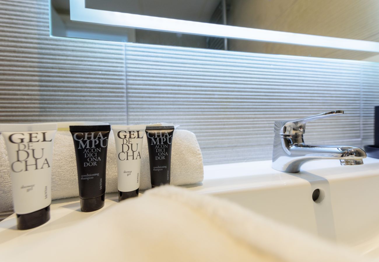 Appartement à Malaga - WintowinRentals Twin Charm Málaga Centro: Encanto y Confort junto al Casco Antiguo