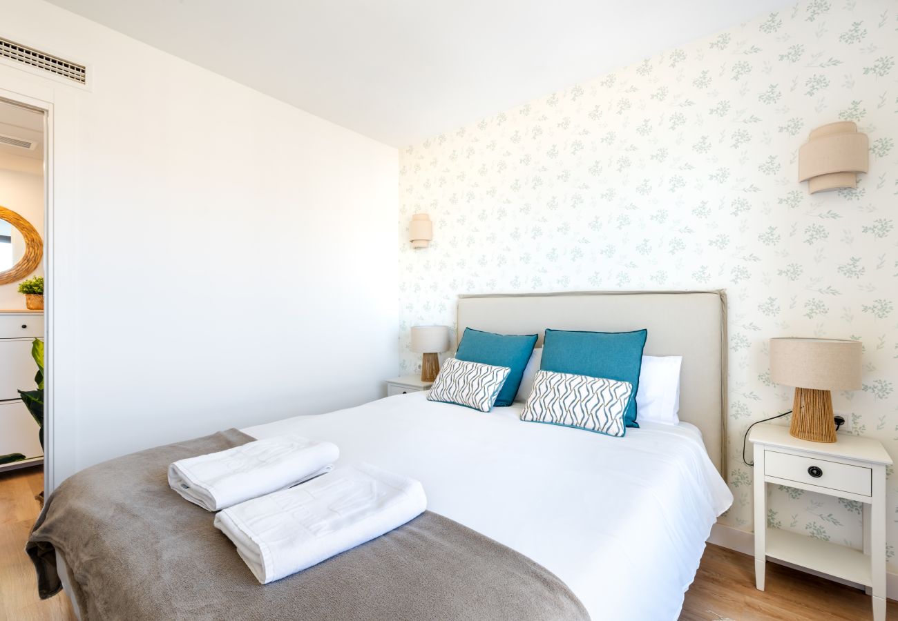 Appartement à Torremolinos - WintowinRentals Private Apartment in Ocean House with Sea Views