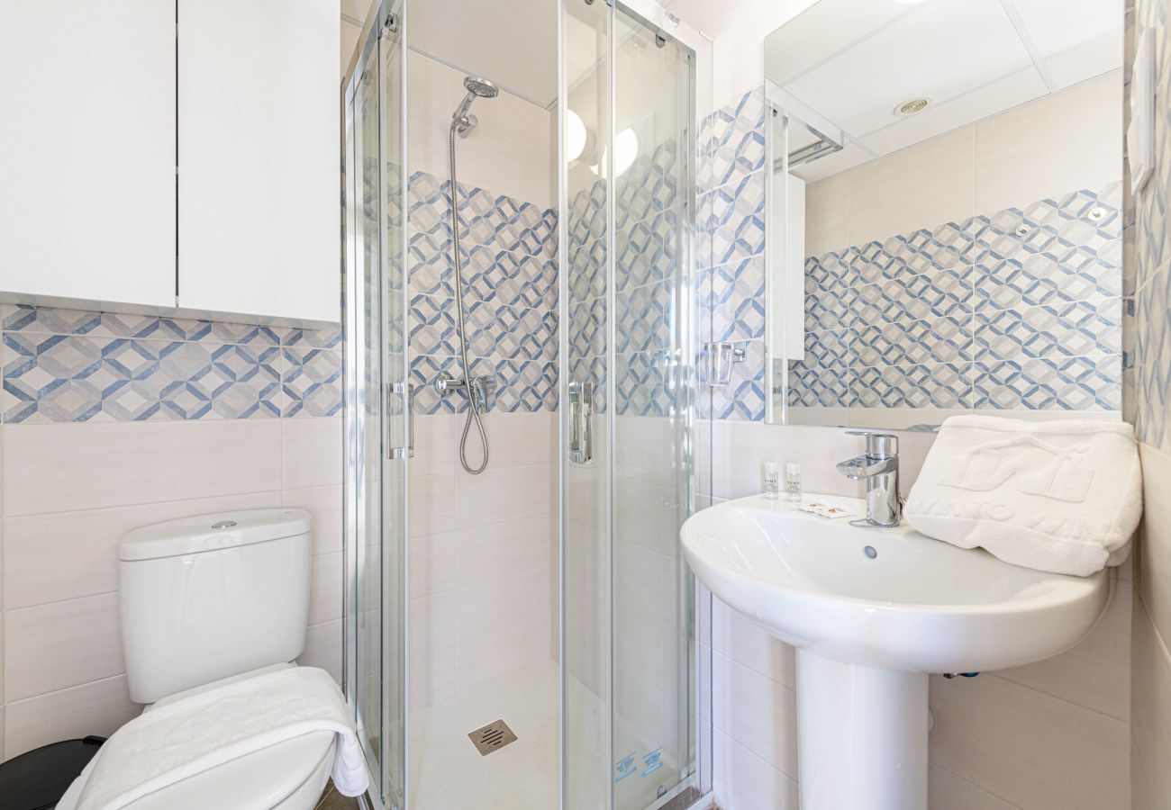 Appartement à Rincón de la Victoria - WintowinRentals Penthouse avec Terrasse Privée au Centre de Rincón de la Victoria