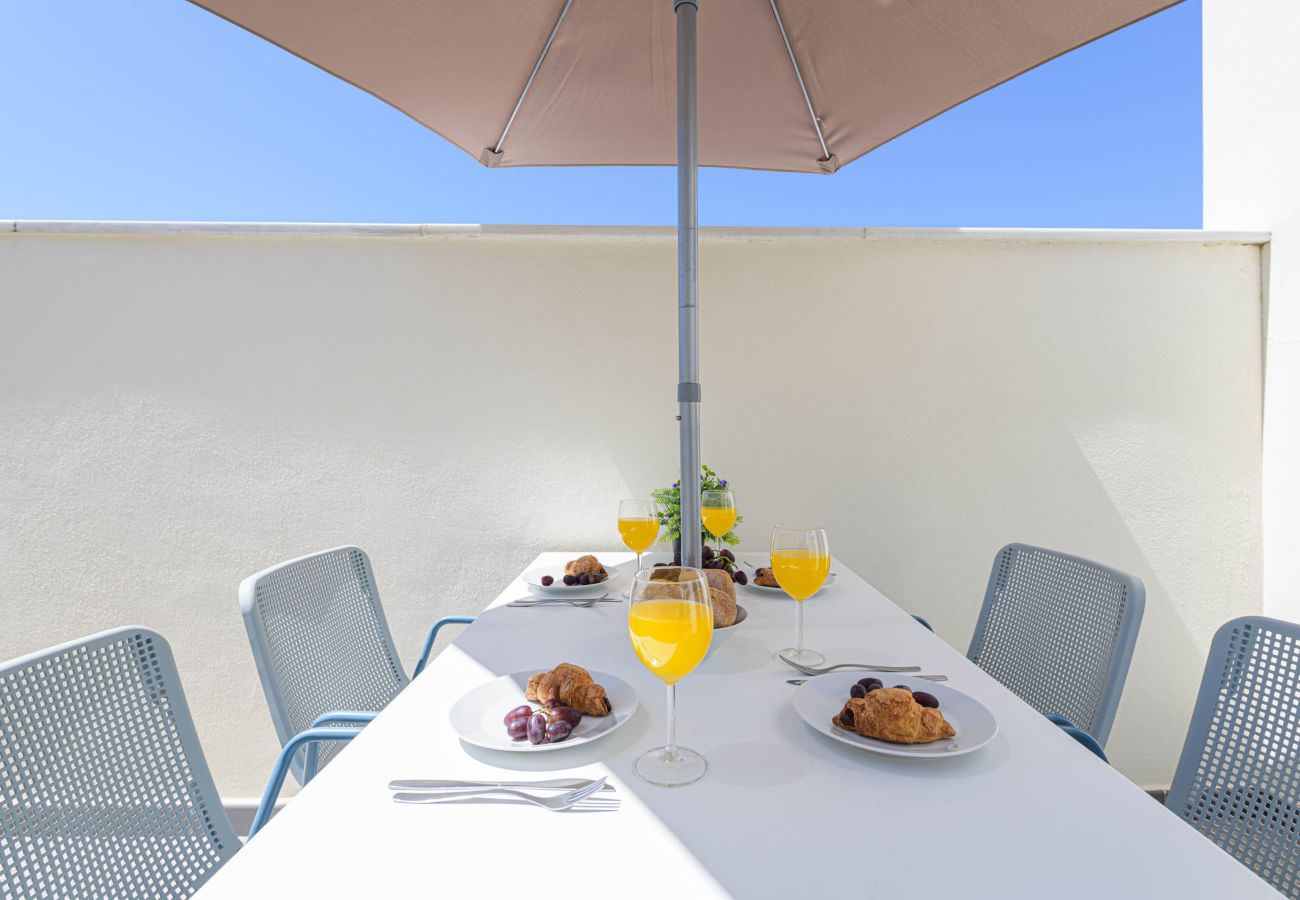 Appartement à Rincón de la Victoria - WintowinRentals Penthouse avec Terrasse Privée au Centre de Rincón de la Victoria