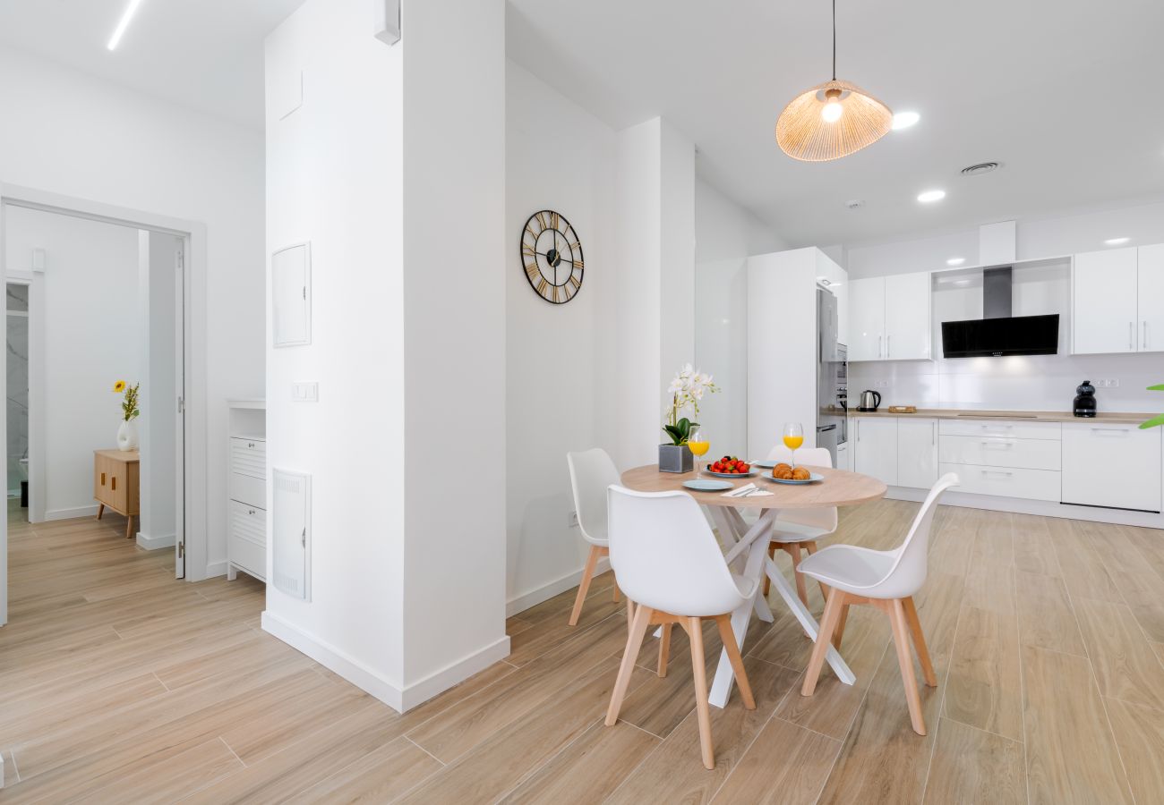 Appartement à Malaga - WintowinRentals Appartement moderne et lumineux près de la plage de Huelin