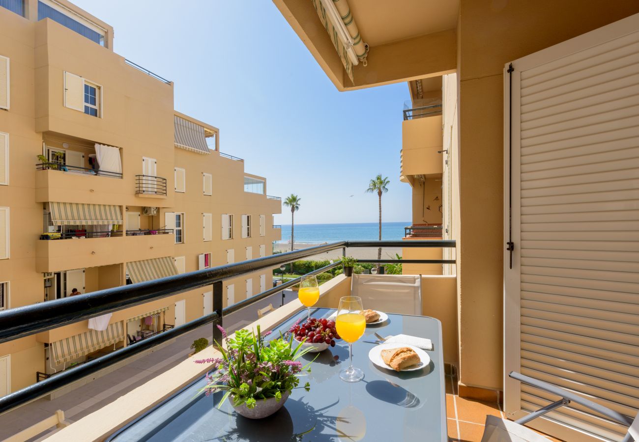 Appartement à Benajarafe - WintowinRentals VistaMar Benajarafe – Plage et Piscine