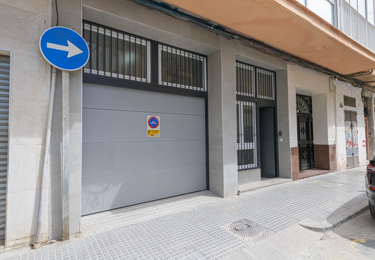 Appartement à Malaga - WintowinRentals Loft rénové avec garage à côté de la plage de Huelin Appartement à Malaga - WintowinRentals Loft rénové avec garage à côté de la plage de Huelin