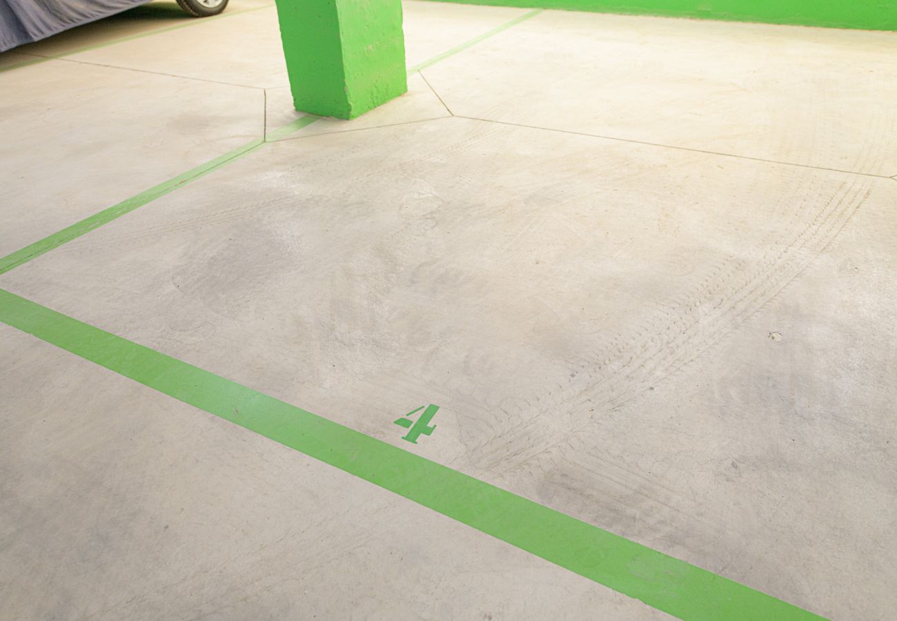 Appartement à Fuengirola - WintowinRentals Fuengirola – Appartement Exclusif avec Vue sur la Mer, Terrasse, Piscine et Parking