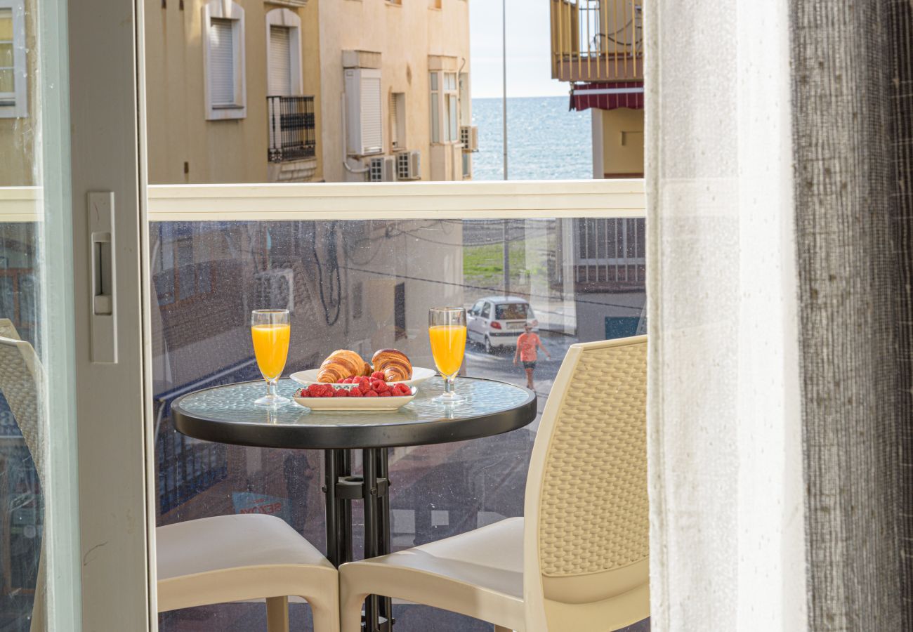 Appartement à Rincón de la Victoria - WintowinRentals Home Sweet Beach  – 2 chambres avec terrasse près de la plage del Rincón