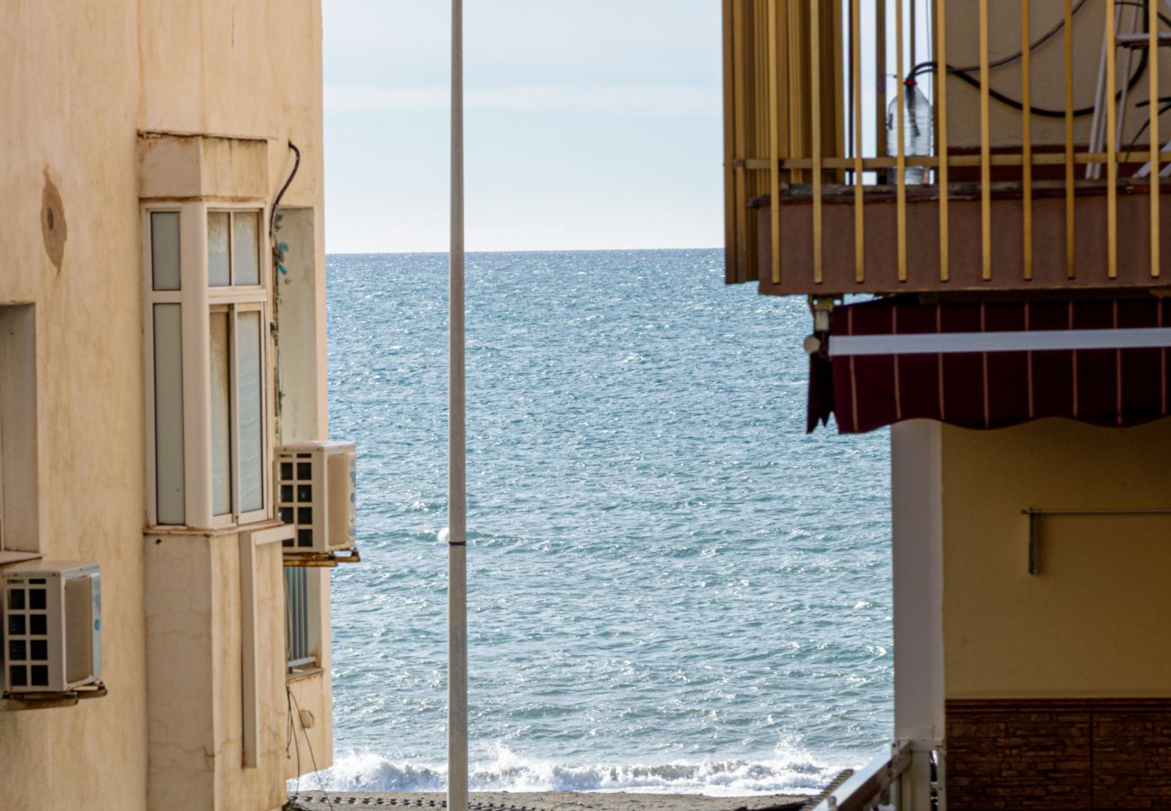 Appartement à Rincón de la Victoria - WintowinRentals Home Sweet Beach  – 2 chambres avec terrasse près de la plage del Rincón