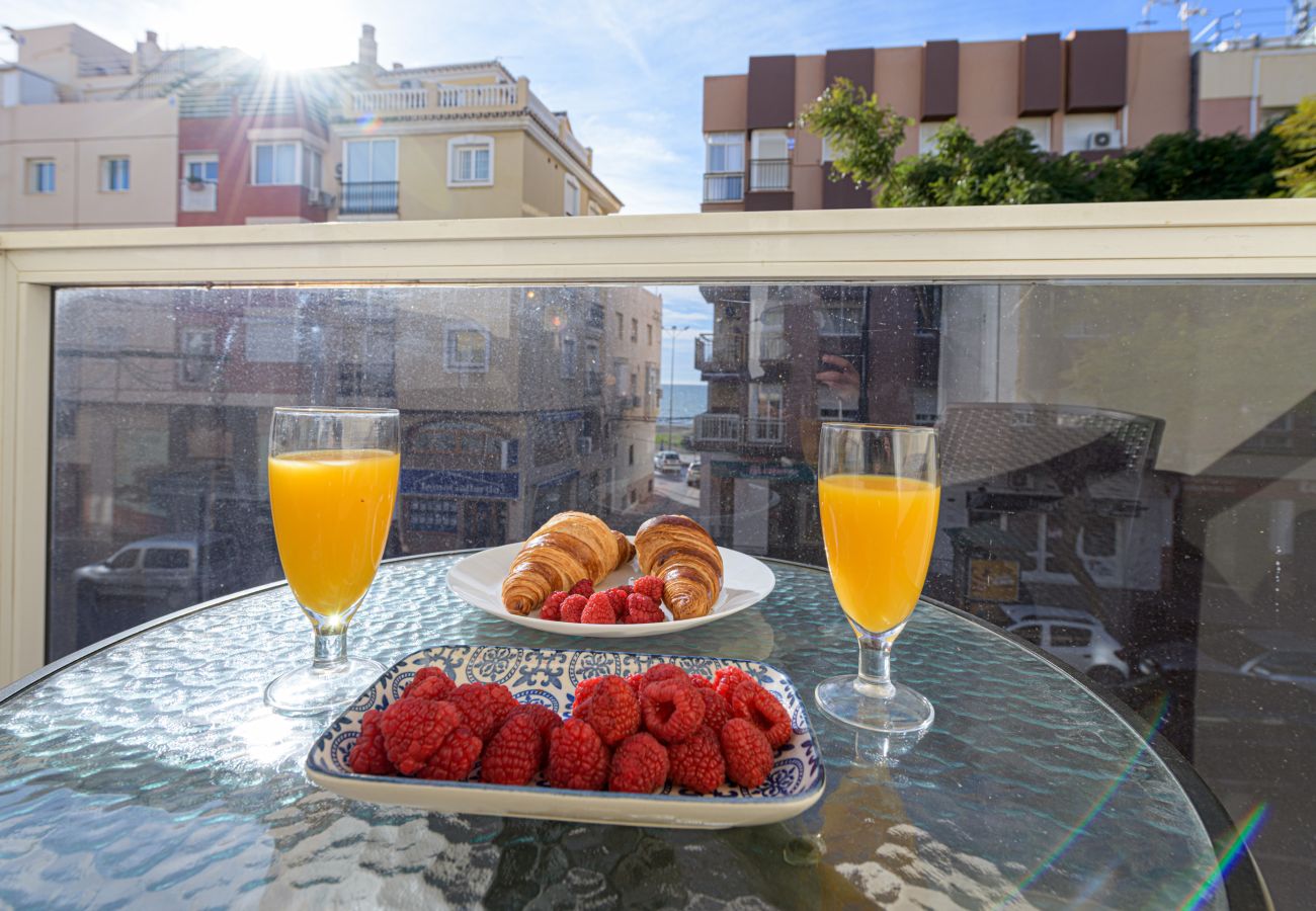 Appartement à Rincón de la Victoria - WintowinRentals Home Sweet Beach  – 2 chambres avec terrasse près de la plage del Rincón