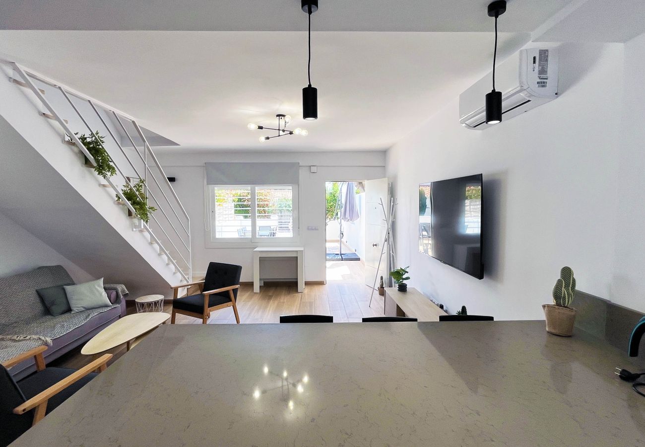 Maison mitoyenne à Rincón de la Victoria - WintowinRentals Chalet Familial Exclusif Avec Terrasses Et Plage À Proximité À Torre de Benagalbón