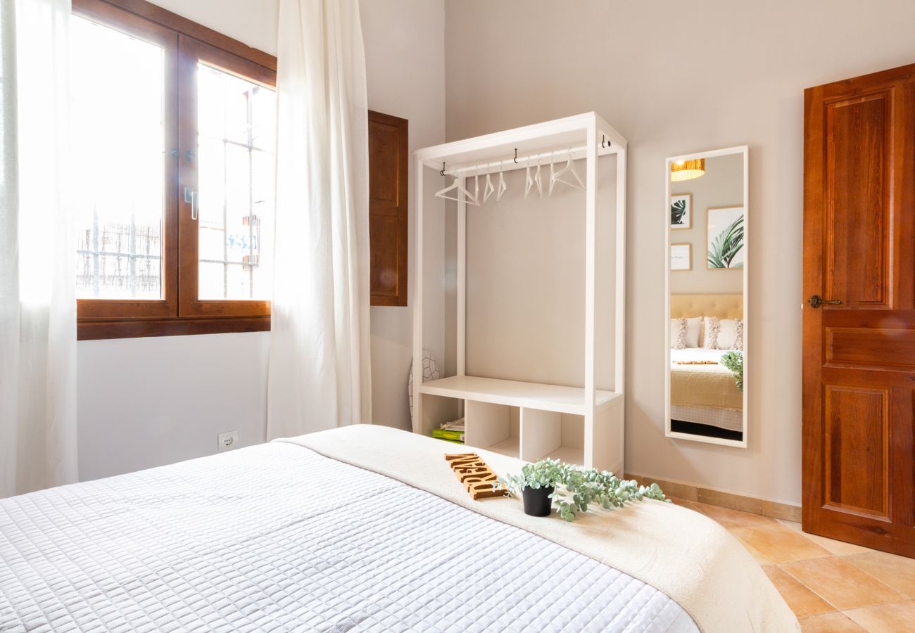 Appartement à Granada - WintowinRentals Appartement chaleureux avec patio privé à côté de l’Albaicín