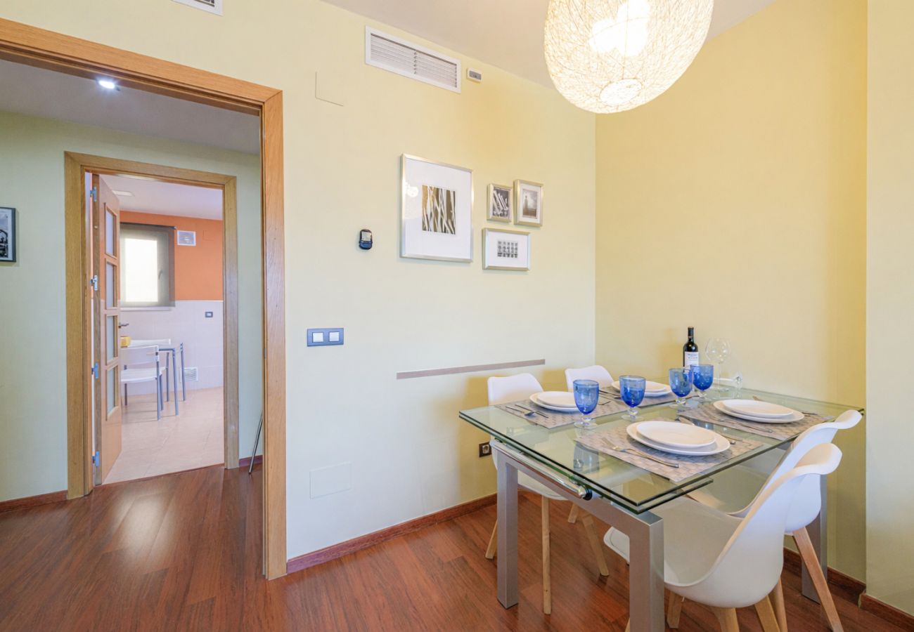 Appartement à Malaga - WintowinRentals SkyView Teatinos: Terrace, Bright & Open Views