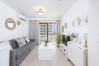 Appartement à Torremolinos - WintowinRentals Newly Renovated Private Suite Beachfront & Steps to the Marina