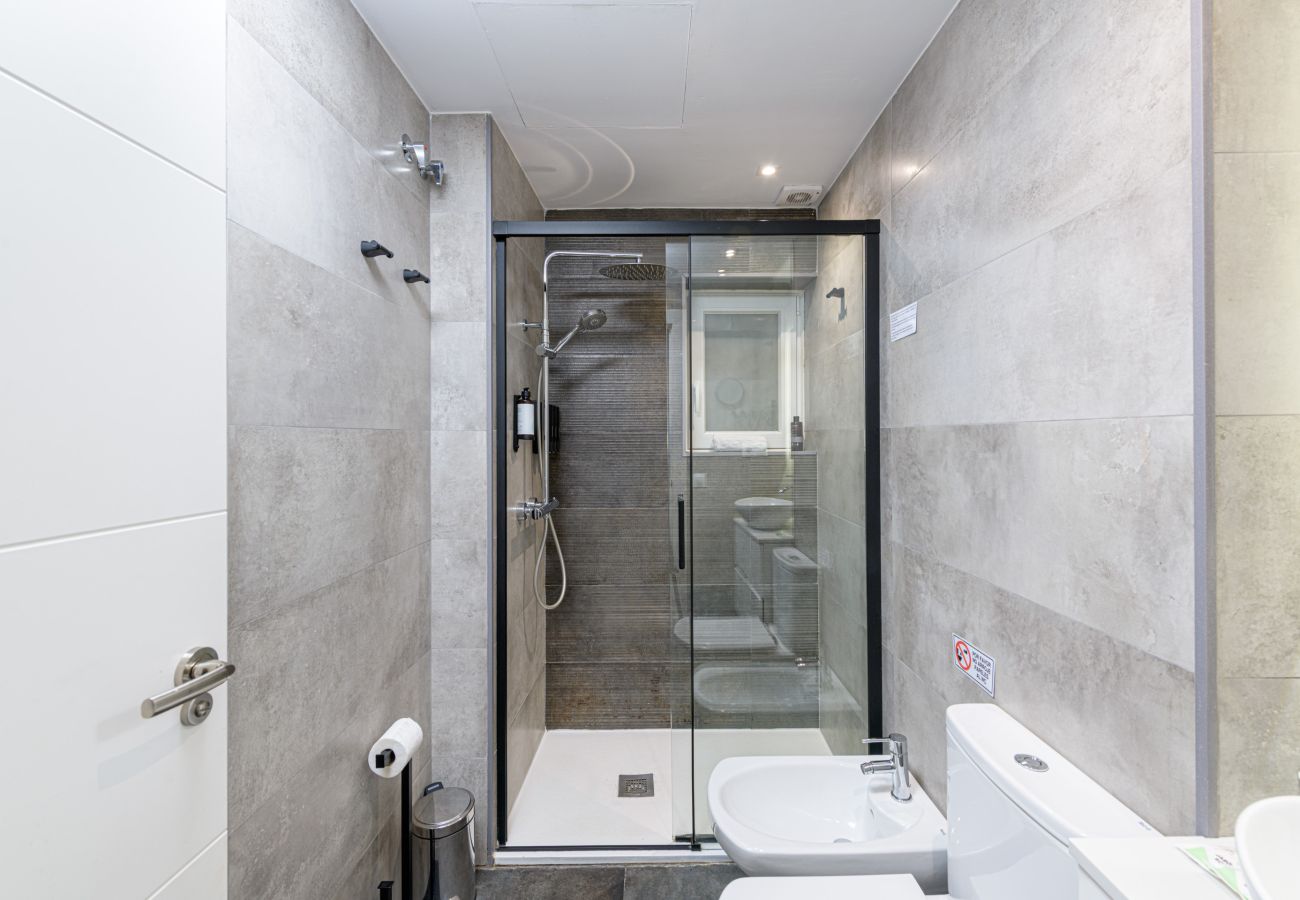 Appartement à Malaga - WintowinRentals Luxury Apartment with Sea Views in La Malagueta
