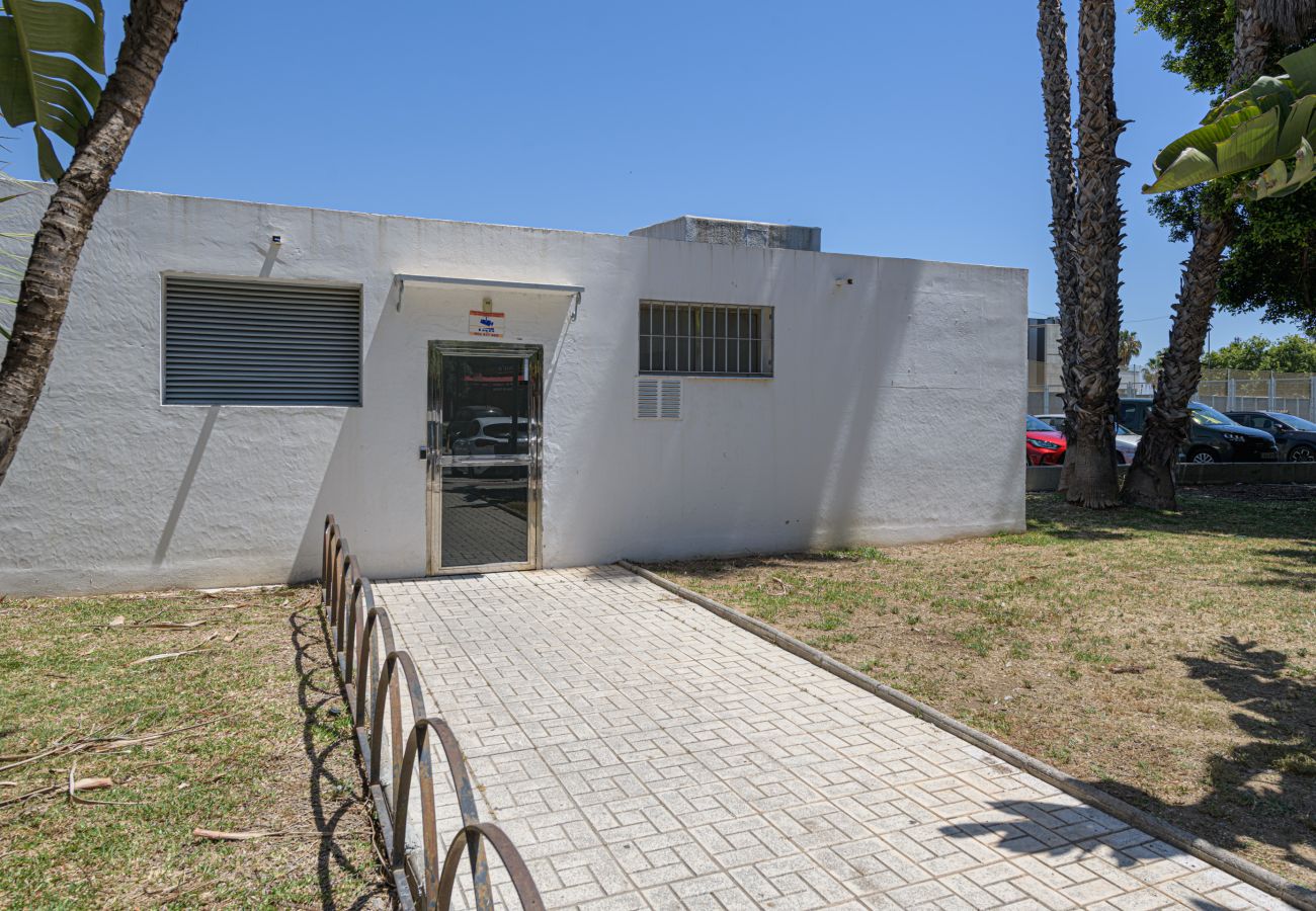 Appartement à Malaga - WintowinRentals Grand appartement à Huelin avec vue privilégiée, parking inclus et proche de la plage