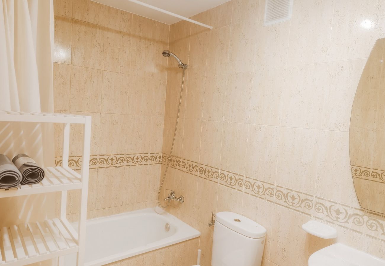 Appartement à Malaga - WintowinRentals Teatinos, Campus, Piscine et Terrasse
