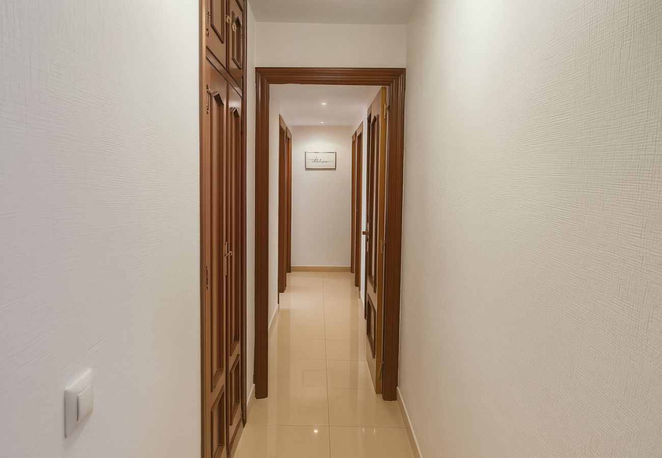 Appartement à Malaga - WintowinRentals Teatinos, Campus, Piscine et Terrasse
