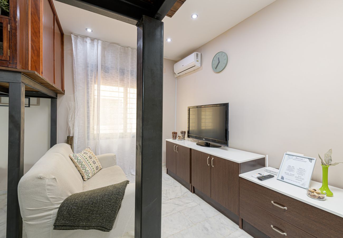 Studio à Malaga - WintowinRentals Studio Loft chaleureux pour deux près du centre historique de Málaga