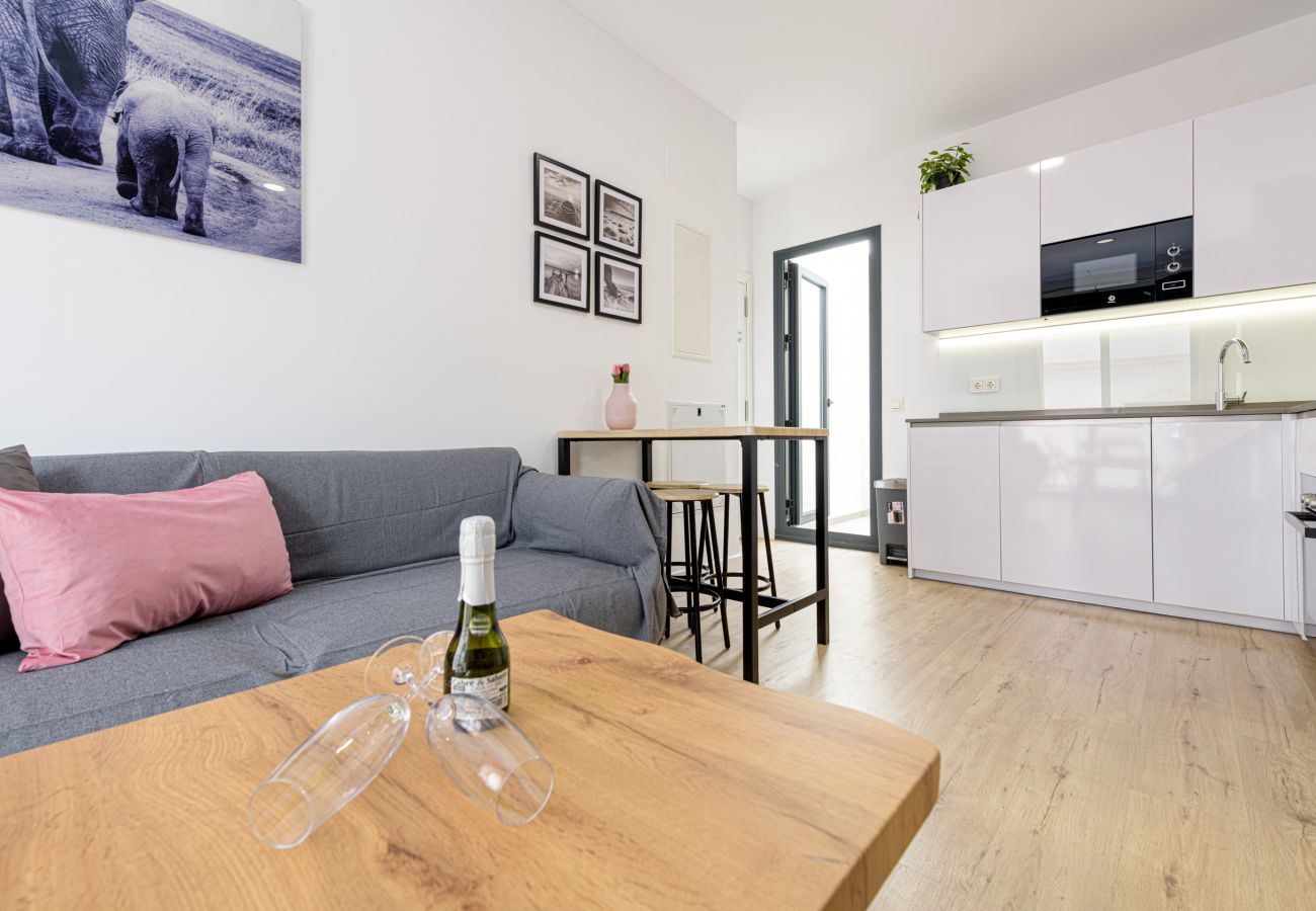 Appartement à Fuengirola - WintowinRentals Home Sweet Boliches 2 chambres avec terrasse près de la plage