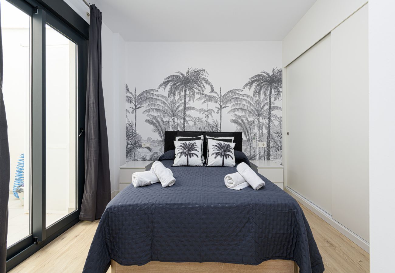 Appartement à Fuengirola - WintowinRentals Home Sweet Boliches 2 chambres avec terrasse près de la plage